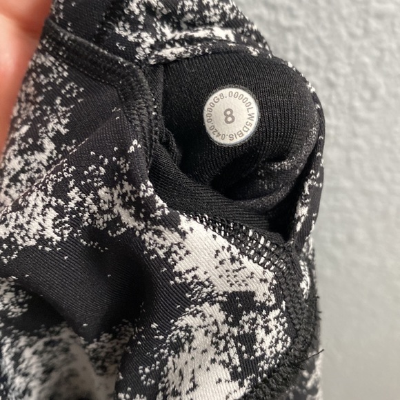 Lululemon Wunder Under High-Rise Tight 25"
*Full-On Luxtreme in Aerify Jacquard - Picture 6 of 7